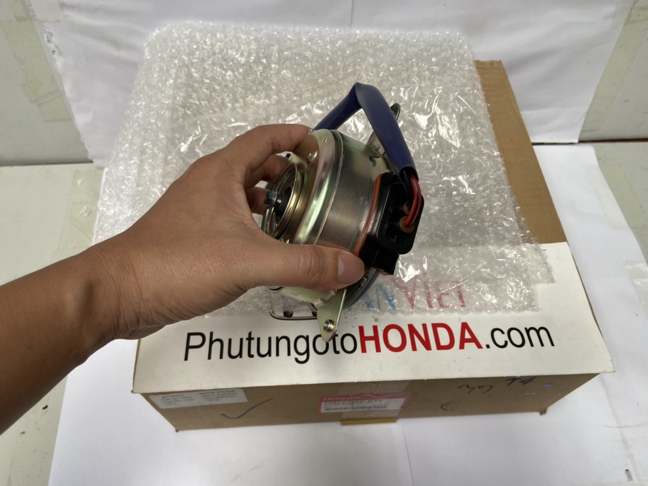 Mô tơ quạt két nước xe Honda CITY 2013 